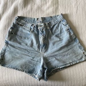 Women’s NY Jean Shorts